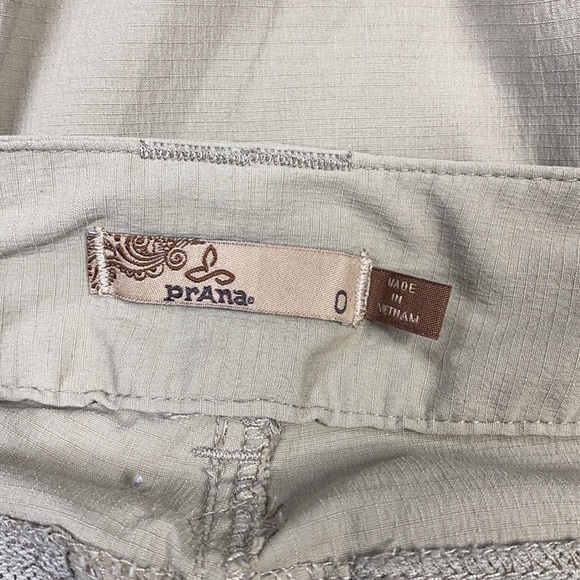 Prana Sage Convertible Hiking Pants Tan Relaxed Fit Straight Leg Size 0 - Picture 9 of 11